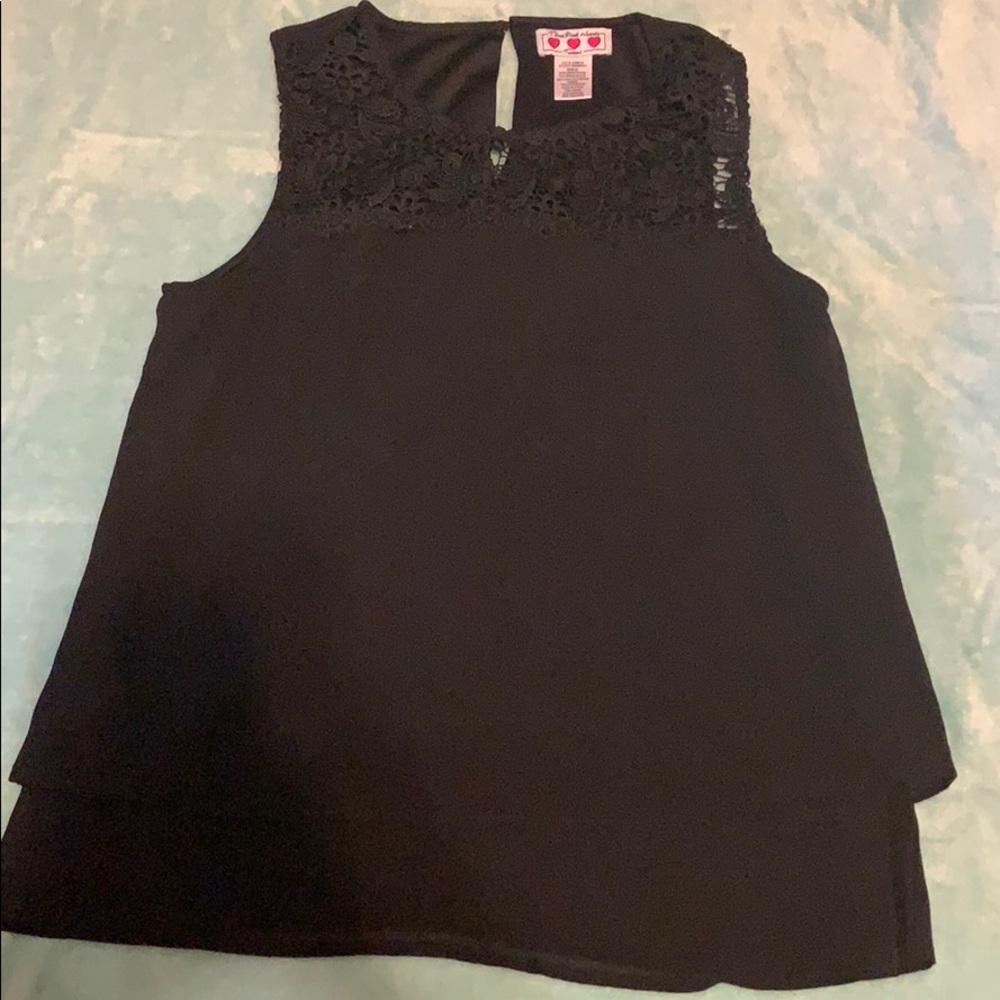 Women’s dress shirt